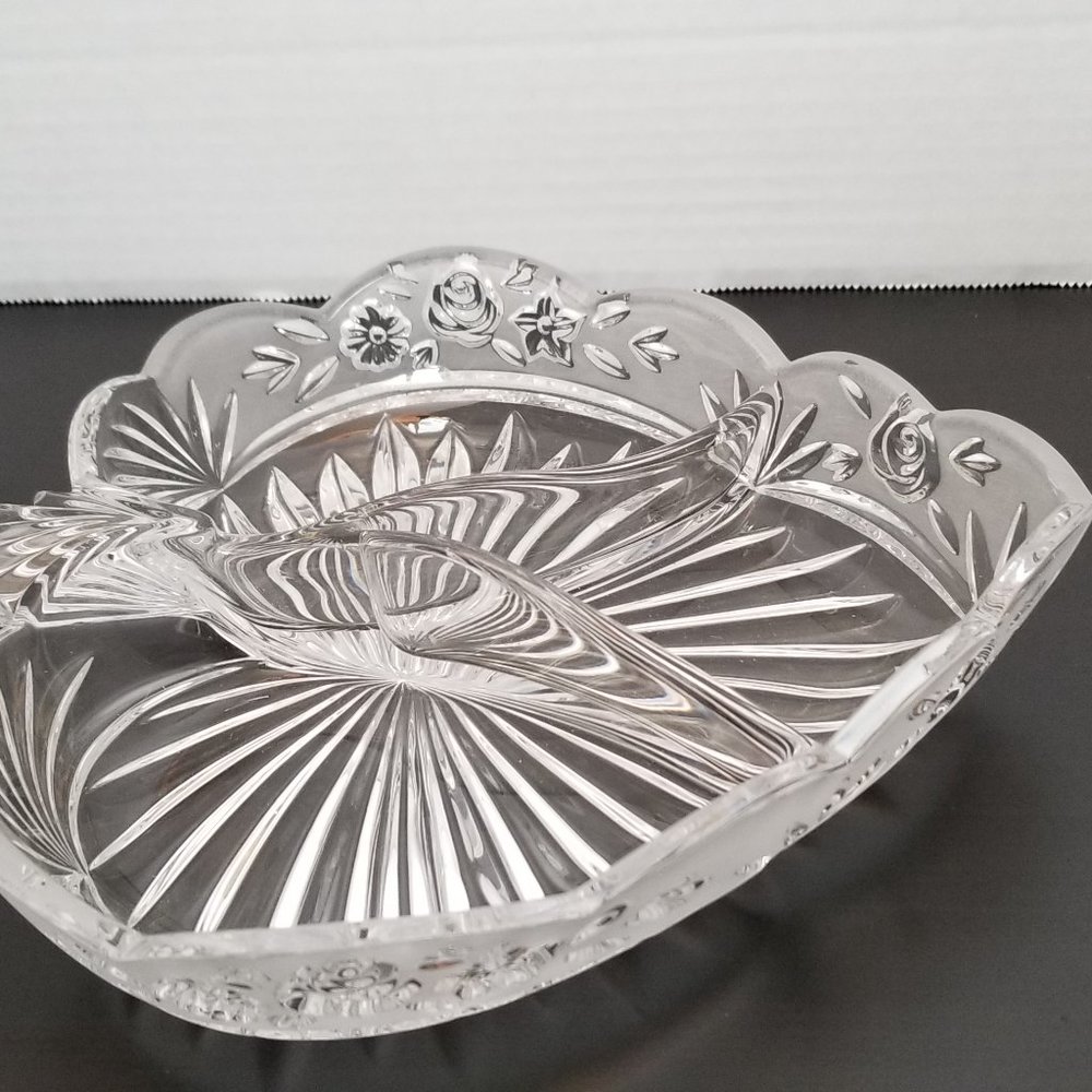 Bleikristall Crystal Divided Heart-Shaped Frosted & Clear Dish - Picture 2 of 6
